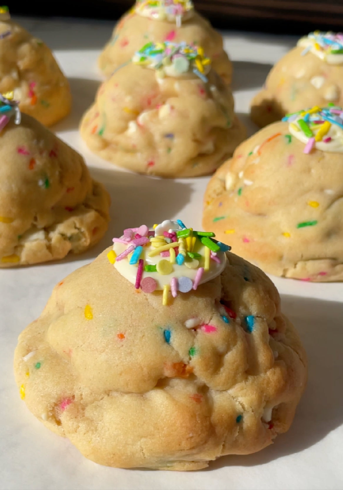 Funfetti NYC Chunks & Cream Cookie